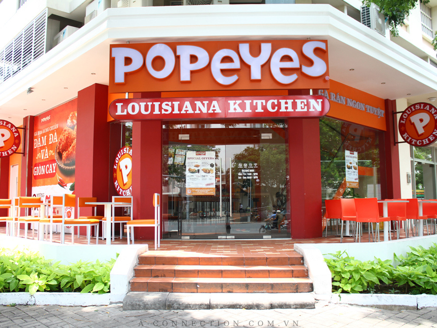 Popeyes mở cửa hàng đầu tiên tại London, bùng nổ. Liên tưởng đến Popeyes đầu tiên tại Đà Nẵng.