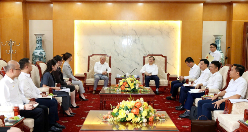 A-connection - Lãnh đạo UBND tỉnh Thái Nguyên làm việc với Đoàn công tác của Tập đoàn xây dựng Thái Bình Dương vào đầu tháng 8 