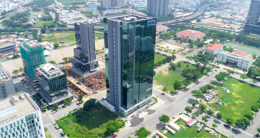 Tòa nhà UOA Tower là cao ốc xanh nổi tiếng